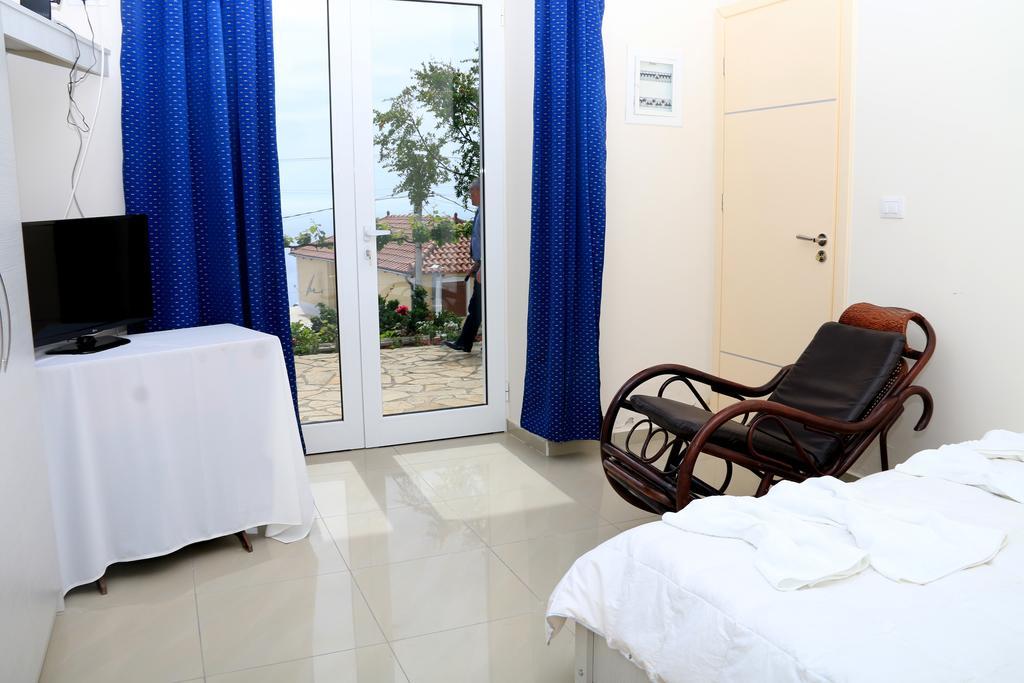 Holiday Home Ali Piqeras Экстерьер фото