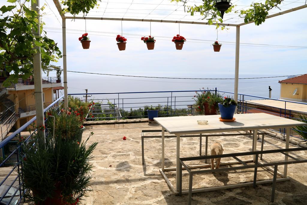 Holiday Home Ali Piqeras Экстерьер фото